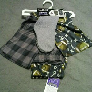 Kids 3 piece pajama (SKU412)